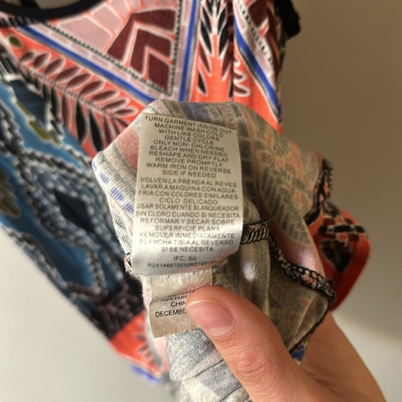 Patterned Tank Top - Picture 5 of 5